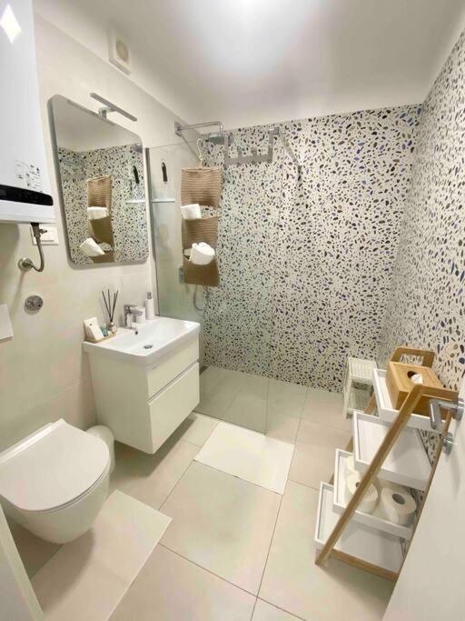 Studio Apartment Rosa Krk Krk Town Zewnętrze zdjęcie