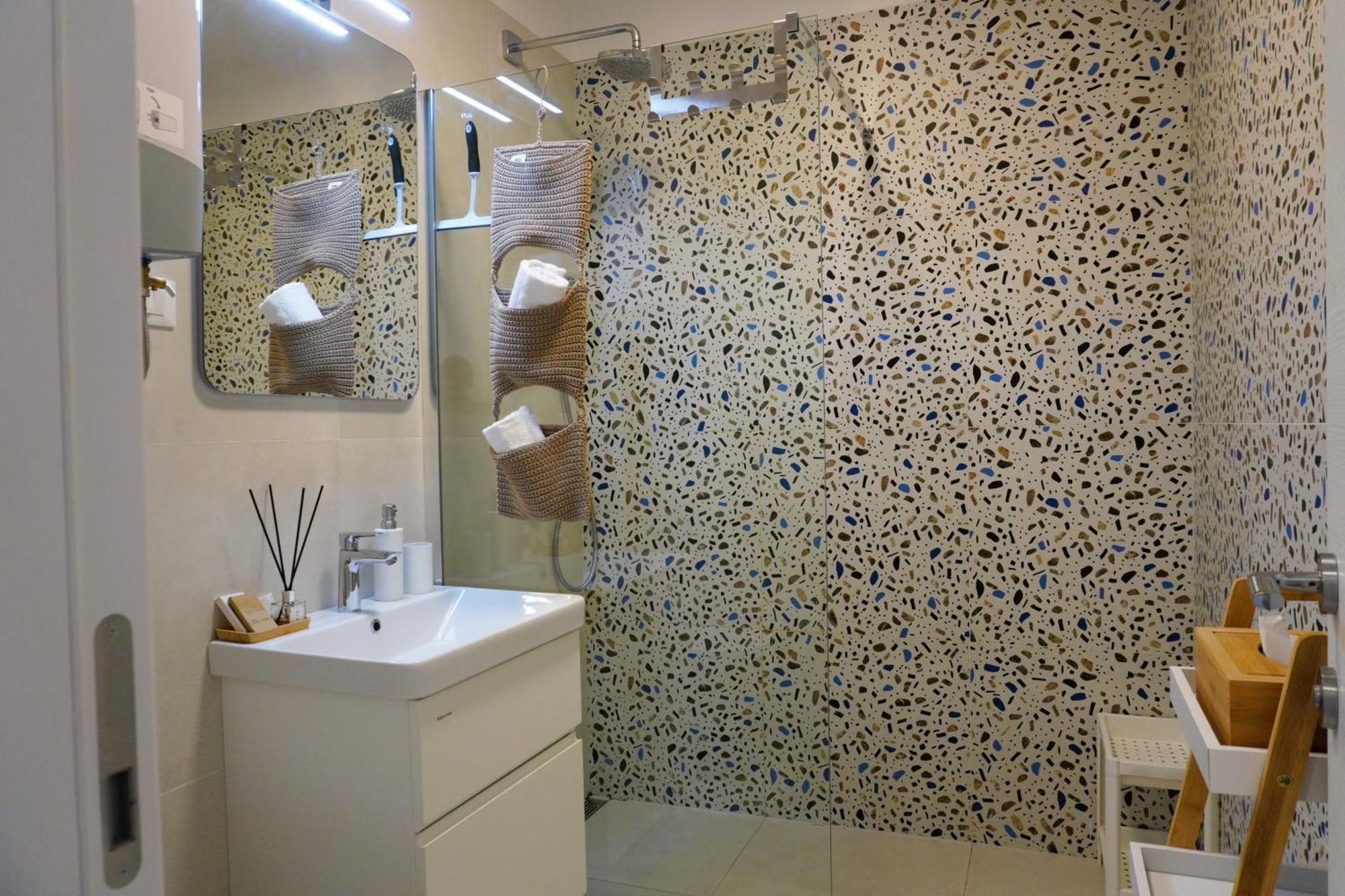 Studio Apartment Rosa Krk Krk Town Zewnętrze zdjęcie